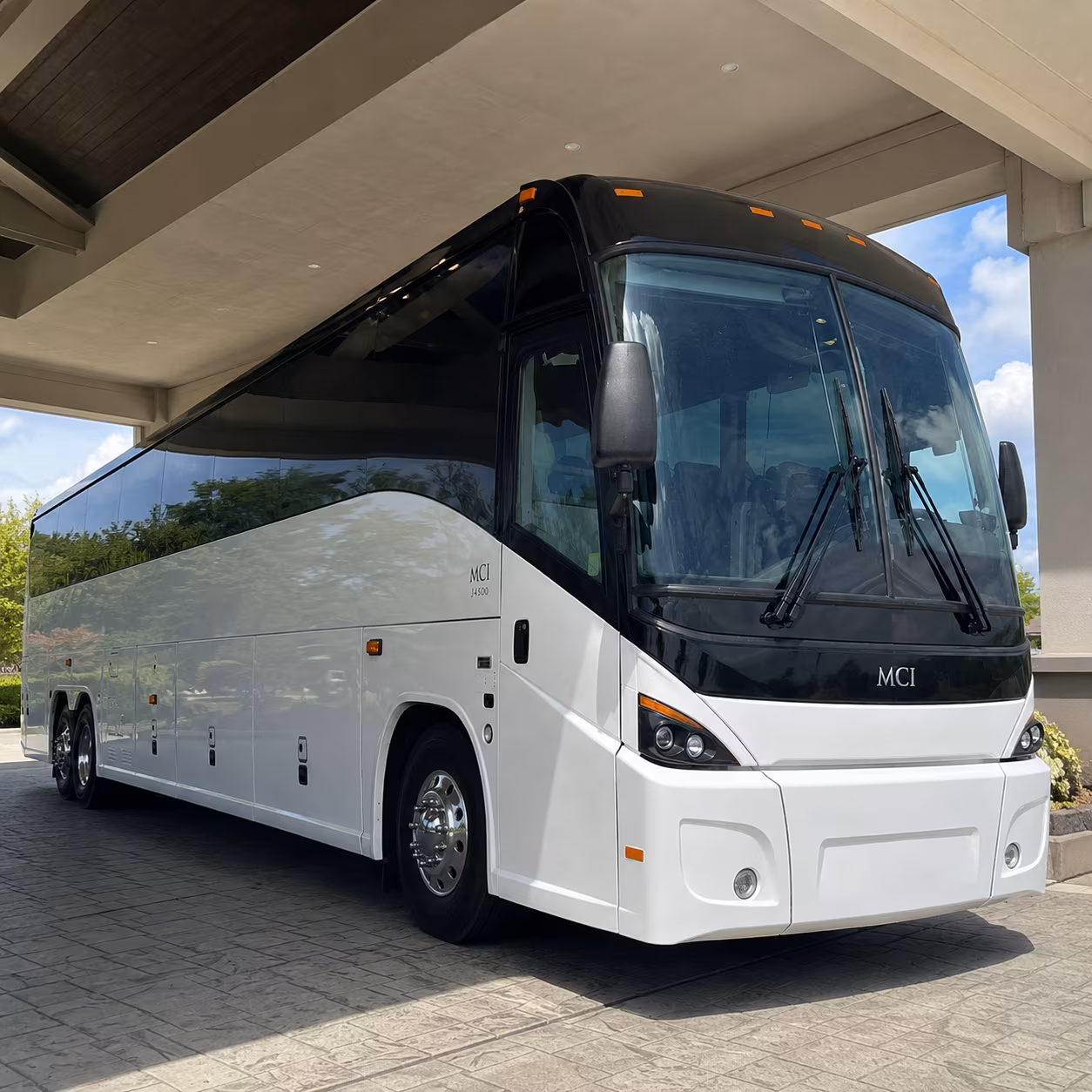 24 7 shift change transportation for ontario s warehouse and logistics workforce